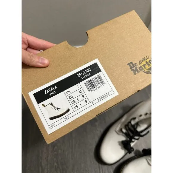 Dr. Martens Zavala White Combat boots US Men 8 or US women 9