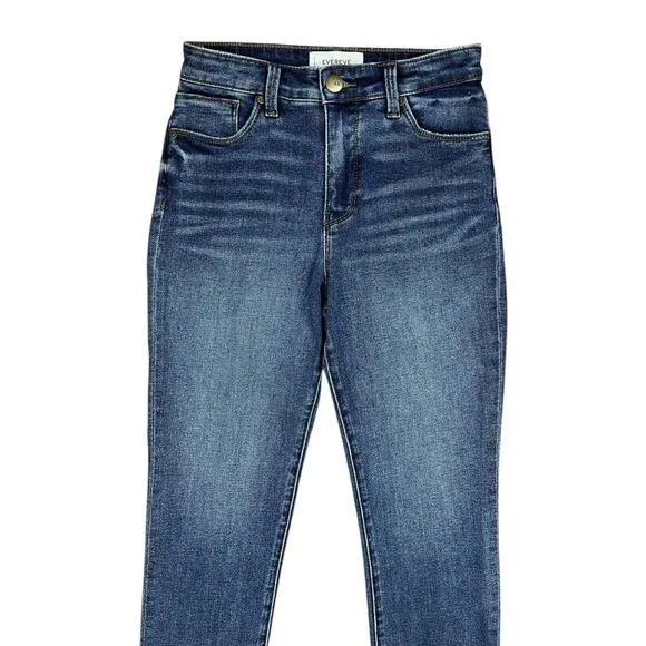 Evereve The Ever Straight Leg Cropped Denim Jeans in Composed Blue Size 26 NEW