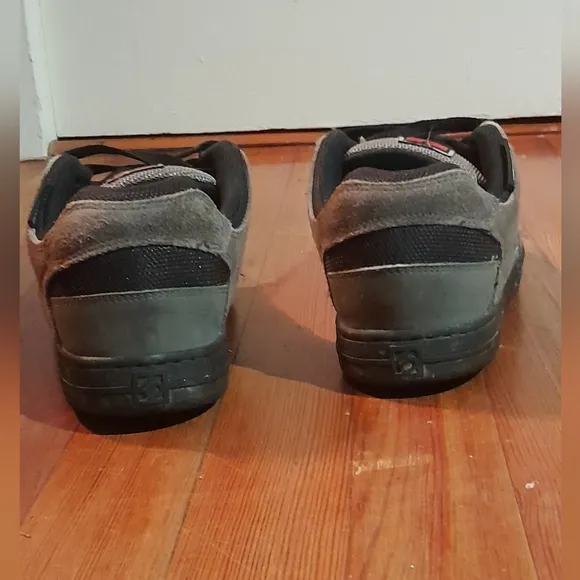 Five Ten Freerider Mountain Biking Shoes Made By Adidas, Size 8