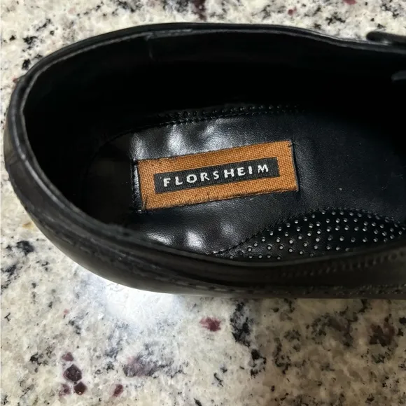 Florsheim Black Lexington Wingtip Oxford Size 10 Men’s Wingtip Oxford Shoes
