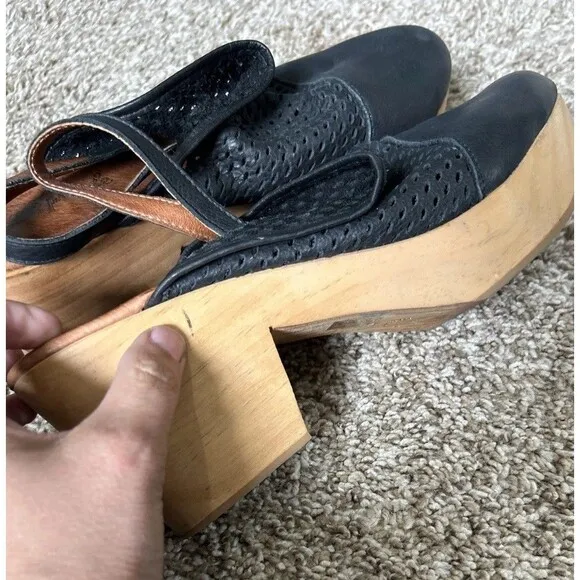 Free People Clog Shoes Women's Black Leather Wooden Boho Size EUR 41 US 9.5