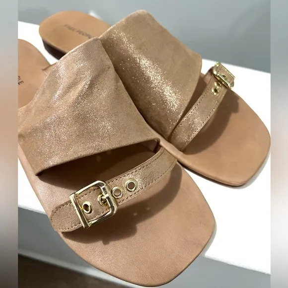 🌻🆕FREE PEOPLE MILA MINIMAL FLAT SANDAL-ROSE GOLD COLOR-SIZE 8.5