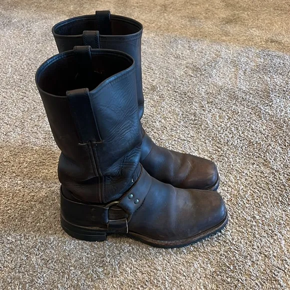 Frye Harness boot