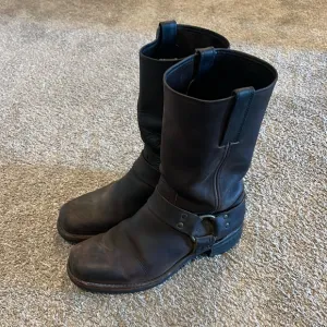 Frye Harness boot