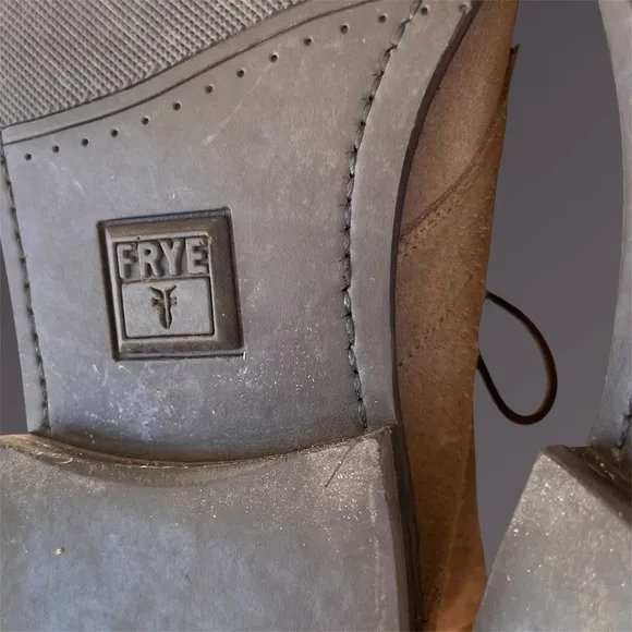 Frye Men Bowery Chukka Shoes 10 D 3480087 GRY High Rise Suede Boots EXCELLENT