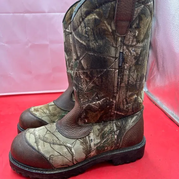 Game winner waterproof camo hunting boots