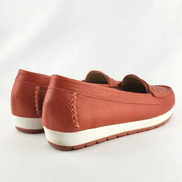 GEOX Women's Orange White Leather Flat Casual Loafer Shoe Almond Toe Size 37.5