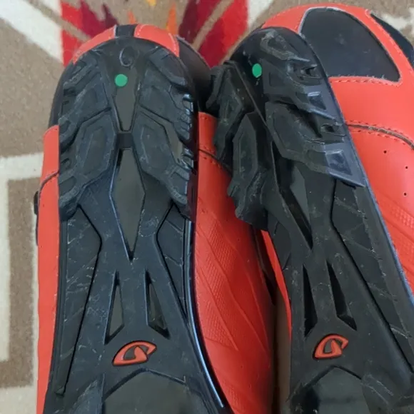Giro Privateer MTB Mountain Bike Cycling Shoes Sz 44 EU 10.25 US Orange Red
