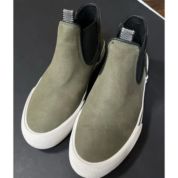 Globe Skateboard Shoes /sneakers Austyn Gillette Olive/Black Men’s Size 7.5‎