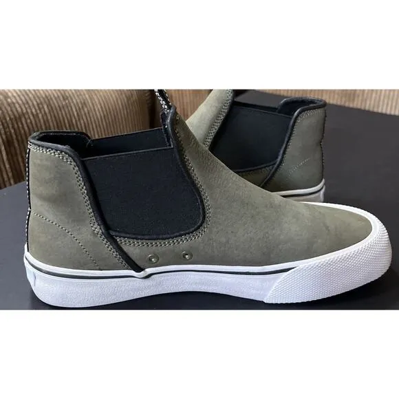 Globe Skateboard Shoes /sneakers Austyn Gillette Olive/Black Men’s Size 7.5‎