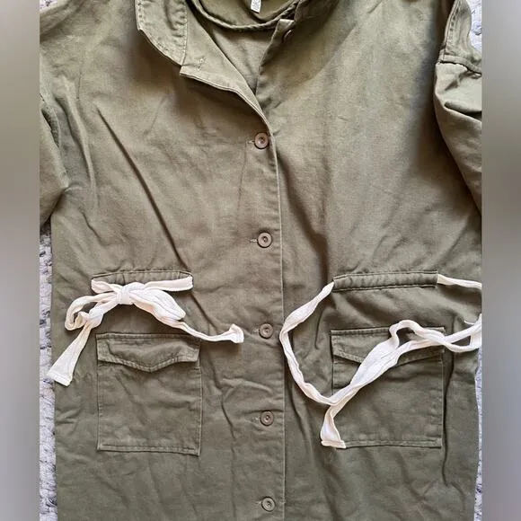 Haryln utility coat olive green size large
