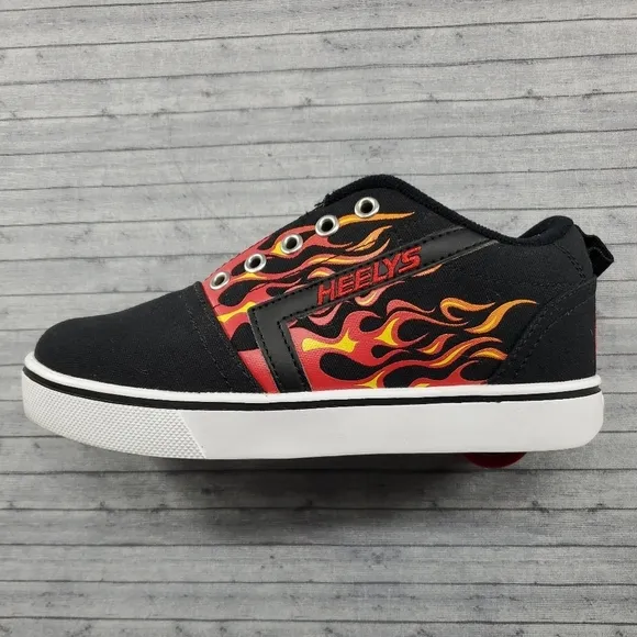 HEELYS Skateboard Roller Shoes Size‎ 3 Black Flames