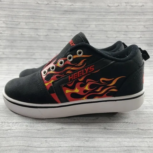 HEELYS Skateboard Roller Shoes Size‎ 3 Black Flames
