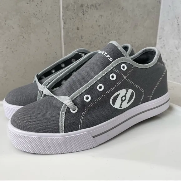 HEELYS X2 CLASSIC Wheeled Shoes Size 4 Youth