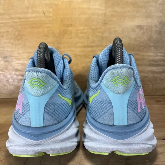 Hoka One One Clifton 9 REFLECTIVE Womens Size 7 (B) Running Shoes Sneakers Blue