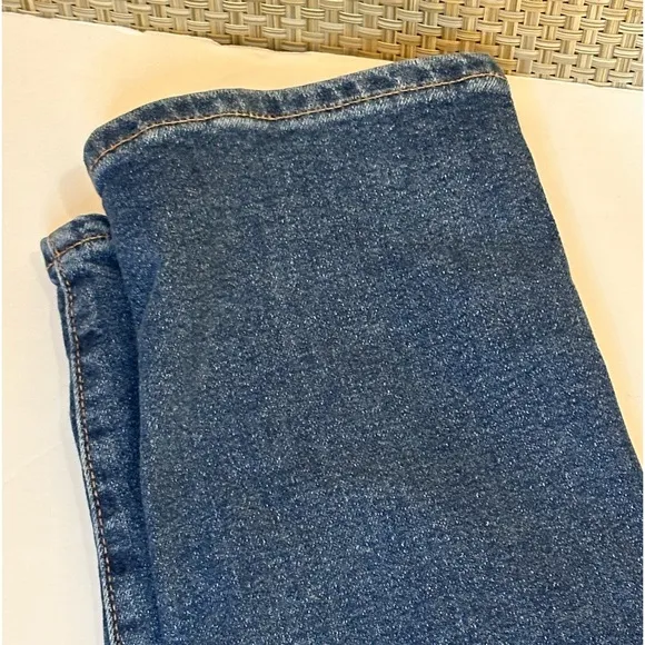 🌟HP🌟Levi’s Premium 510 Skinny Medium Blue Denim Jeans 30 x 32 Sustainably Made