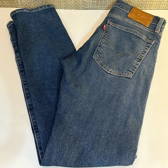 🌟HP🌟Levi’s Premium 510 Skinny Medium Blue Denim Jeans 30 x 32 Sustainably Made