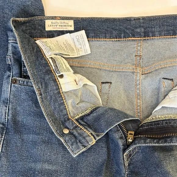 🌟HP🌟Levi’s Premium 510 Skinny Medium Blue Denim Jeans 30 x 32 Sustainably Made