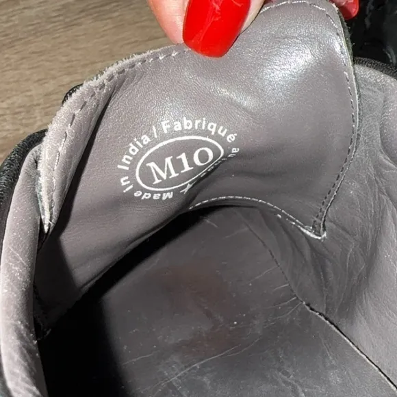 John Fluevog Angels High Point Black Moccasin Stitched Chukka‎ Shoes Size 10
