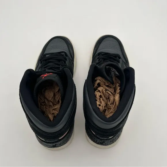 Jordan 1 Retro High ‘Bronze Medal’ Sneakers Men’s Size 12 Shoes