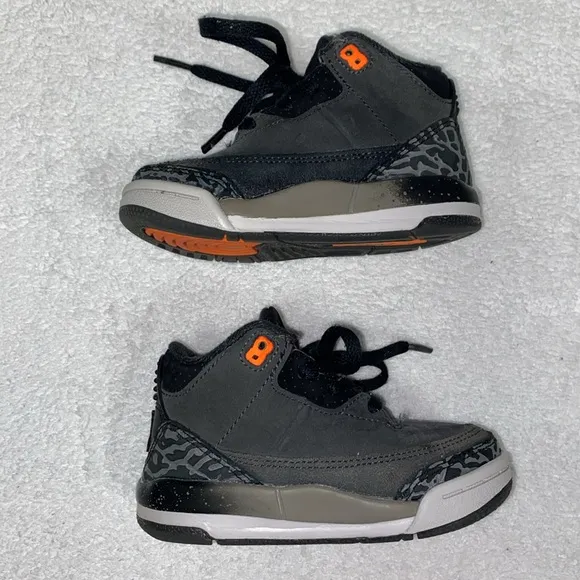 Jordan 3 Retro Black Gray Orange Kids Athletic Shoes BQ5374-003 *Size 6c