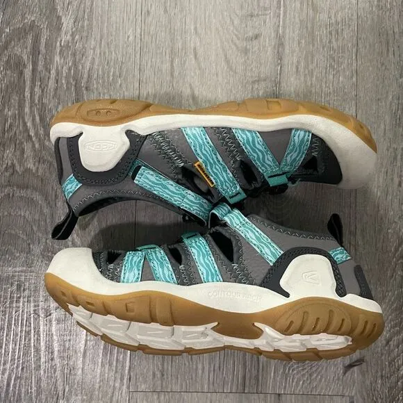 KEEN Knotch Creek Unisex Gray/Blue Washable Waterproof Sandals Size 4
