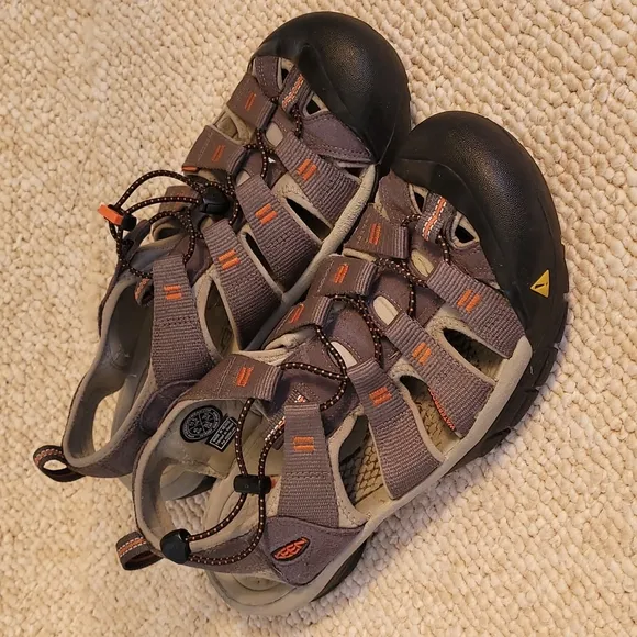 KEEN Men's Newport H2 Sandals men's 11.5