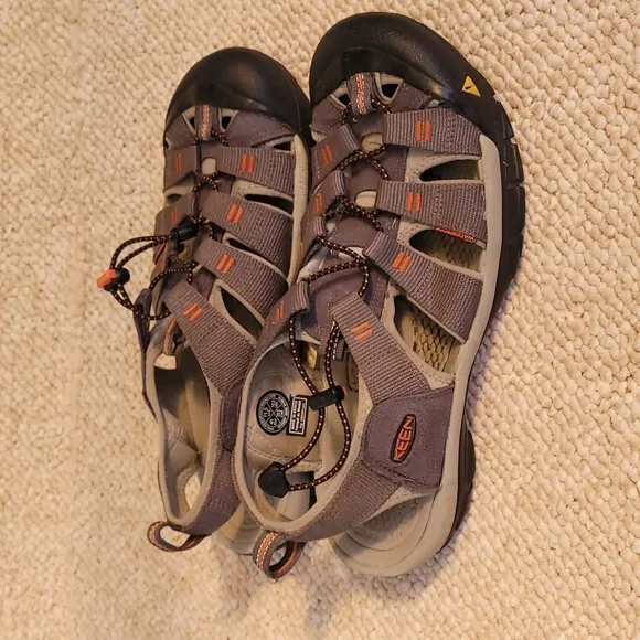 KEEN Men's Newport H2 Sandals men's 11.5