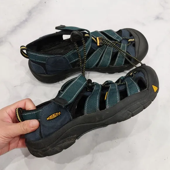 Keen Newport Youth Sandals