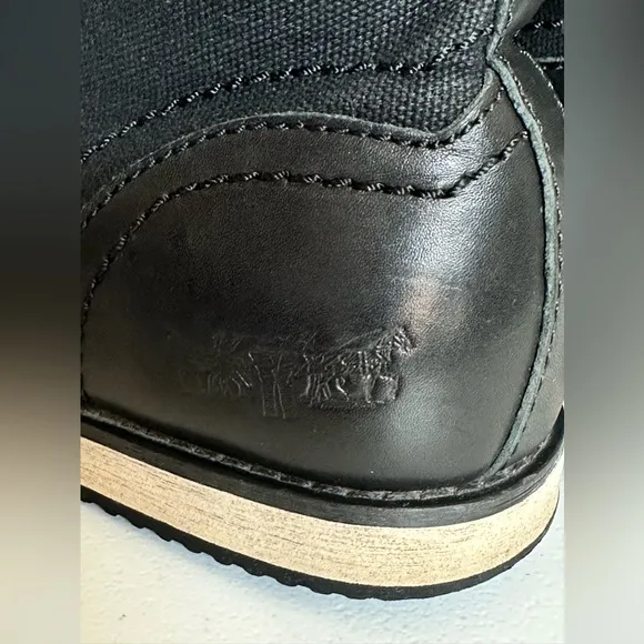 Levi’s Men Fall/Spring Boots Size 9.5