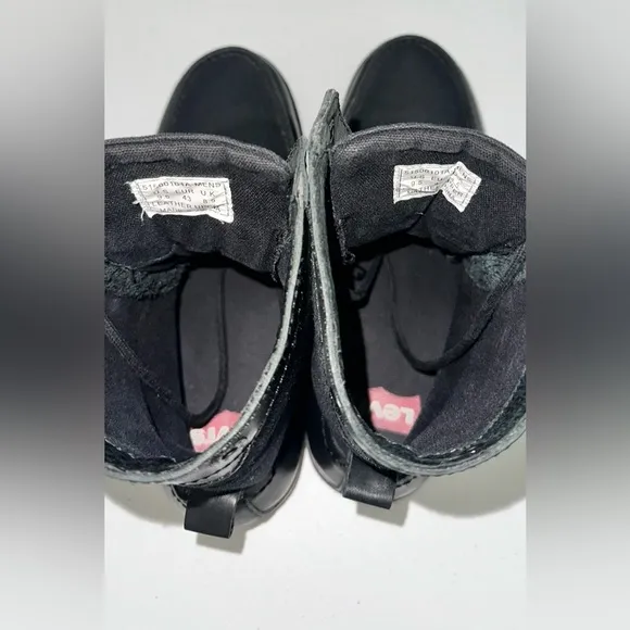 Levi’s Men Fall/Spring Boots Size 9.5