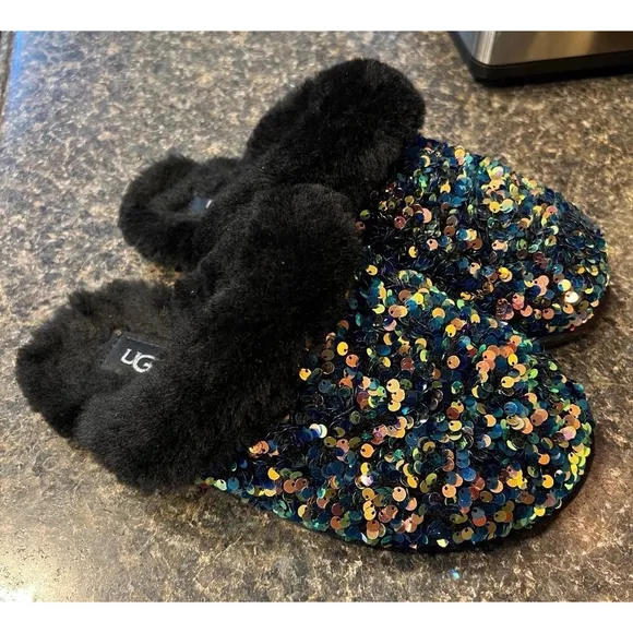 Like New UGG Australia Scuffette II Stellar Sequin Slip on Slippers Black