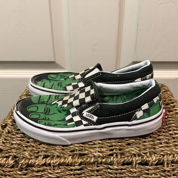 Limited Edition Vans x Marvel The Incredible Hulk Classic Slip On Sneakers Y 2