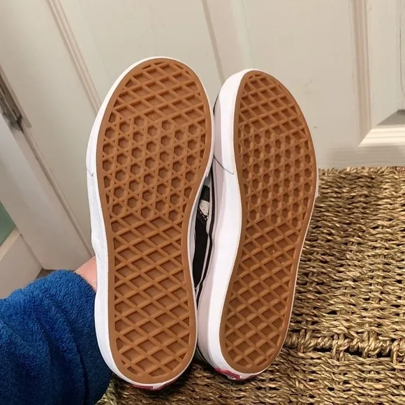 Limited Edition Vans x Marvel The Incredible Hulk Classic Slip On Sneakers Y 2