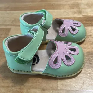 Livie &amp; Luca Petunia Green Classic Patent Leather Shoes Sandals