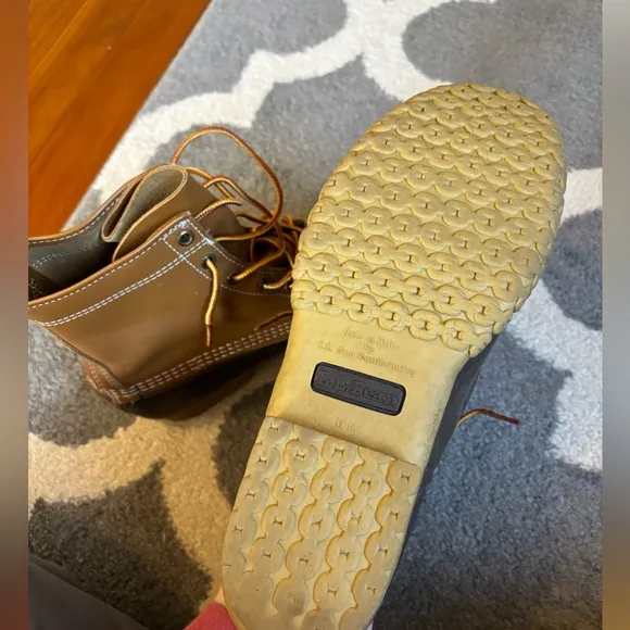 L.L. Bean Bean Boots Men Size 10 - Great condition!