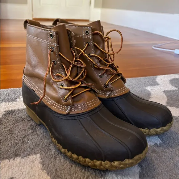 L.L. Bean Bean Boots Men Size 10 - Great condition!