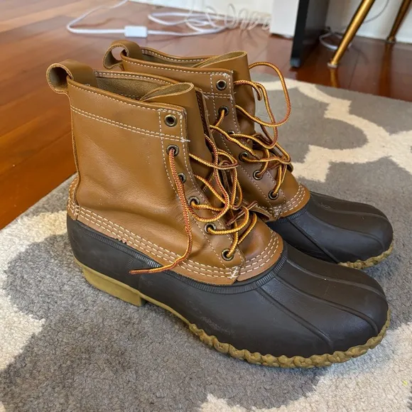 L.L. Bean Bean Boots Men Size 10 - Great condition!