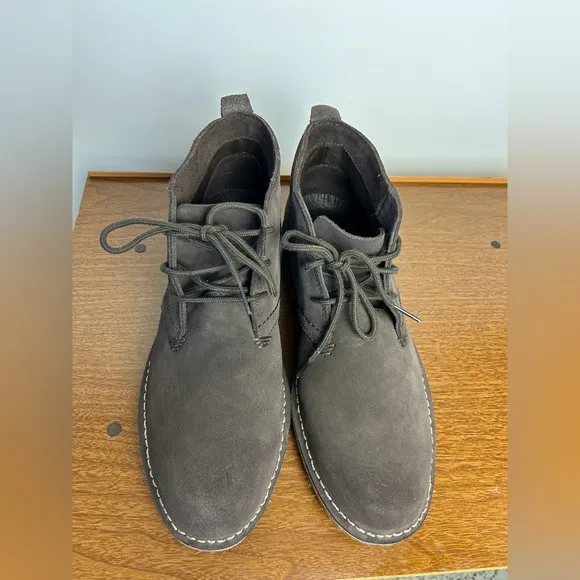 L.L Bean Chukka Boots Men Suede Leather Lace Slip on Brown Size 10.5M Old Money