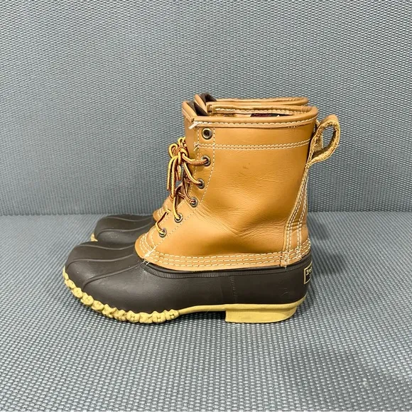 LL Bean Classic Bean Boots GoreTex Lined Womens Rubber Duck Boot Rain Boots Sz 7
