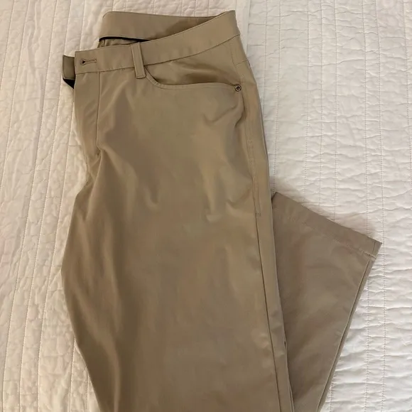 Lululemon Athletica Tan Chinos Classic Style