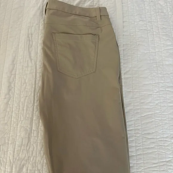Lululemon Athletica Tan Chinos Classic Style