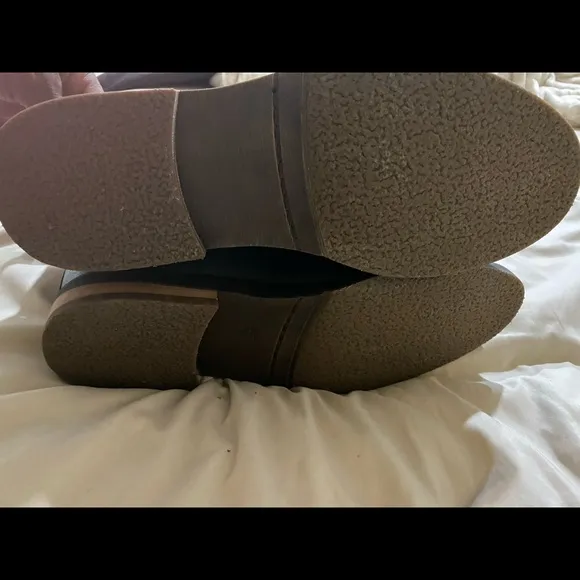 Men Gap Chukka Boots shoes Size 11