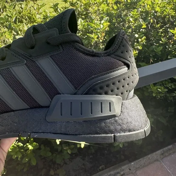 MEN'S Adidas NMD G1 Low Black Carbon IE4556