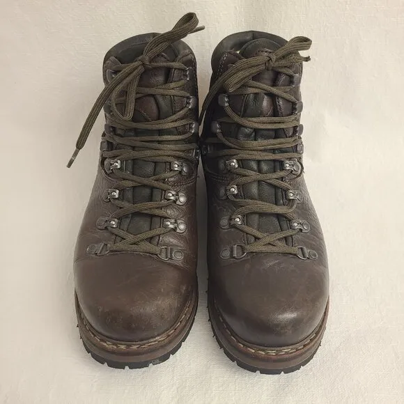 Mens HanWag Tashi Hiking Boots Size: 9.5 Color: Brown