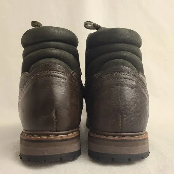 Mens HanWag Tashi Hiking Boots Size: 9.5 Color: Brown