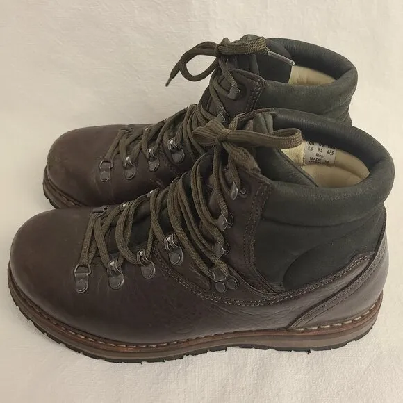 Mens HanWag Tashi Hiking Boots Size: 9.5 Color: Brown