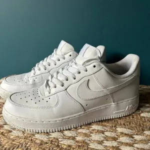Men's Nike Air Force 1 '07