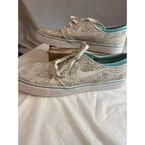 Men's‎ Vintage Nike SB S. Janoski Skateboard Asphalt Pure Platinum- Size 11