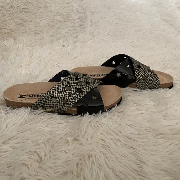 Mephisto Metallic/Patent Leather Sandals